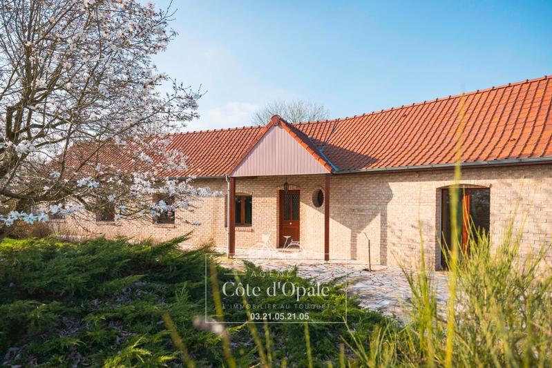 Maison - 180 m² - 5 pièces