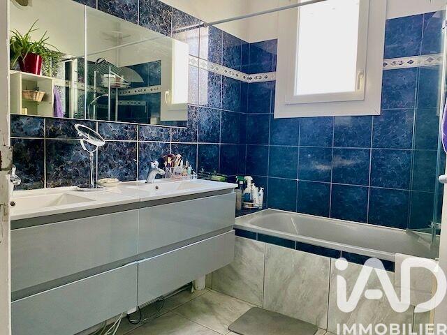 Maison - 102 m² - 4 pièces