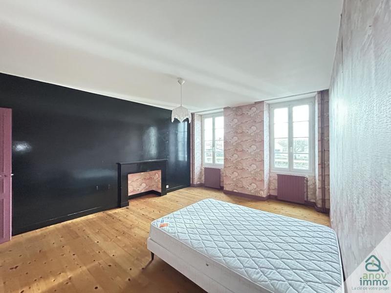 Maison de ville - 350 m² - 10 pièces