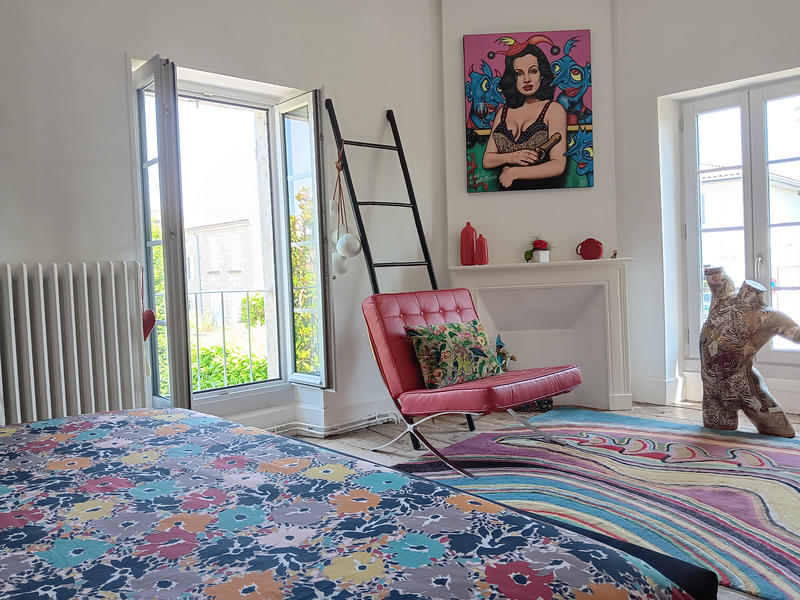 Maison - 300 m² - 6 pièces