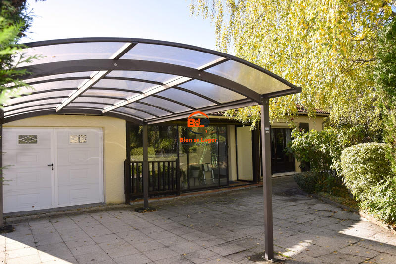 Maison - 98 m² - 4 pièces