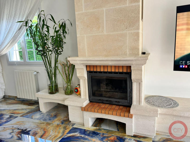 Maison - 177 m² - 6 pièces