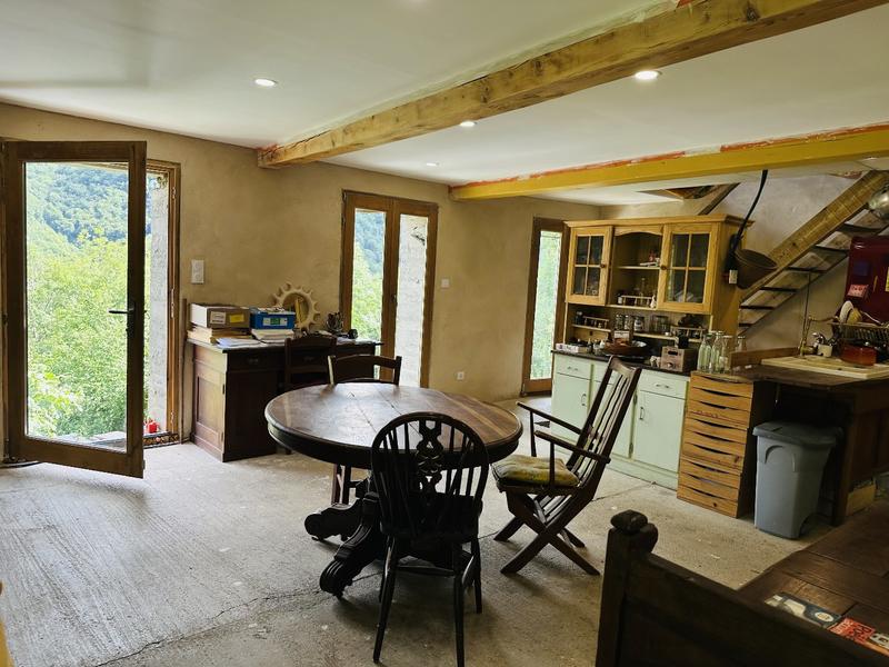 Maison - 120 m² - 3 pièces