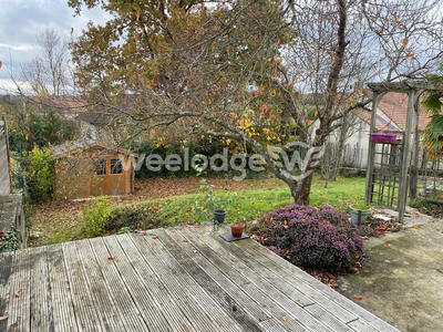 Maison - 195 m² - 7 pièces