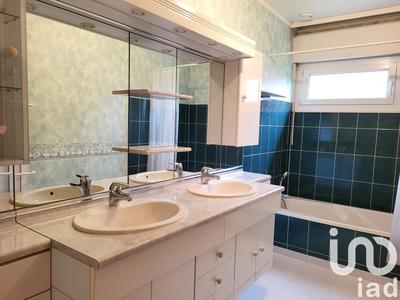 Maison - 160 m² - 8 pièces