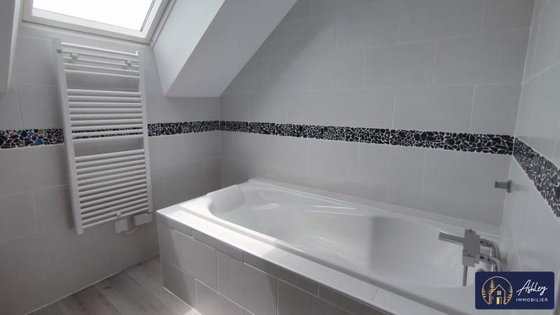 Duplex - 128 m² - 6 pièces