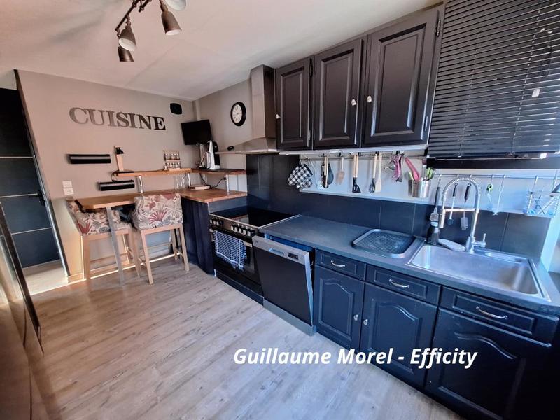 Maison - 112 m² - 7 pièces