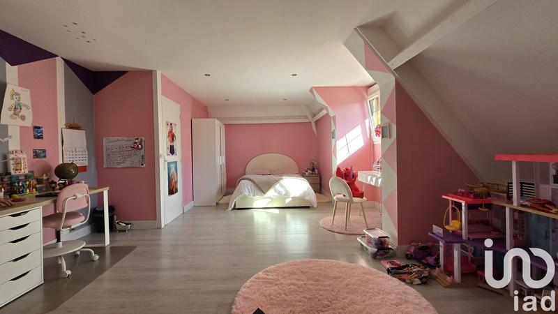 Maison - 163 m² - 7 pièces