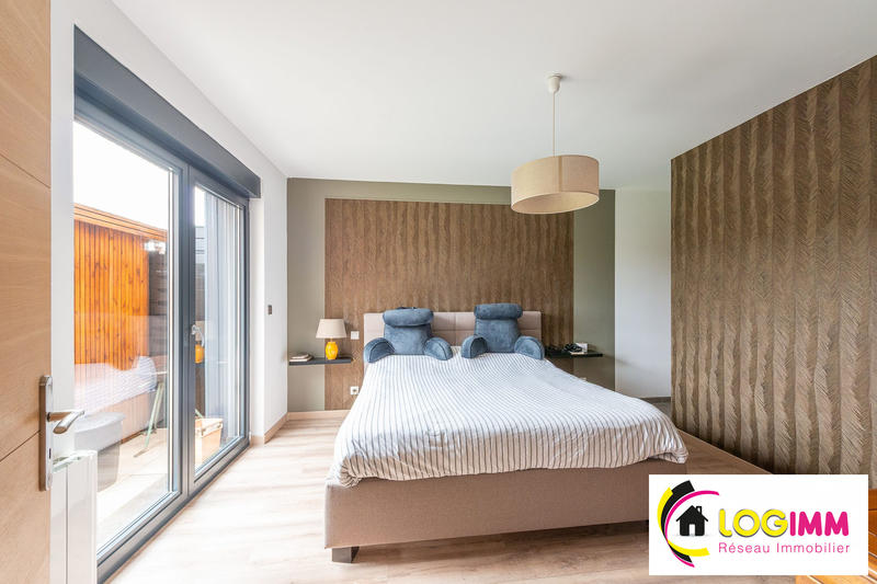 Maison - 165 m² - 7 pièces