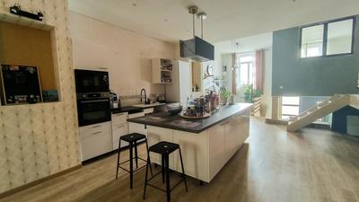 Maison - 158 m² - 5 pièces