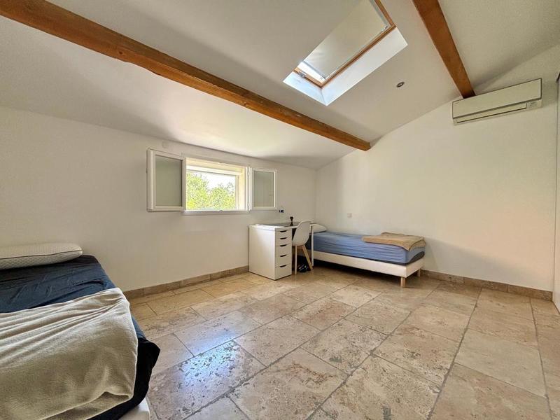 Maison - 168 m² - 5 pièces