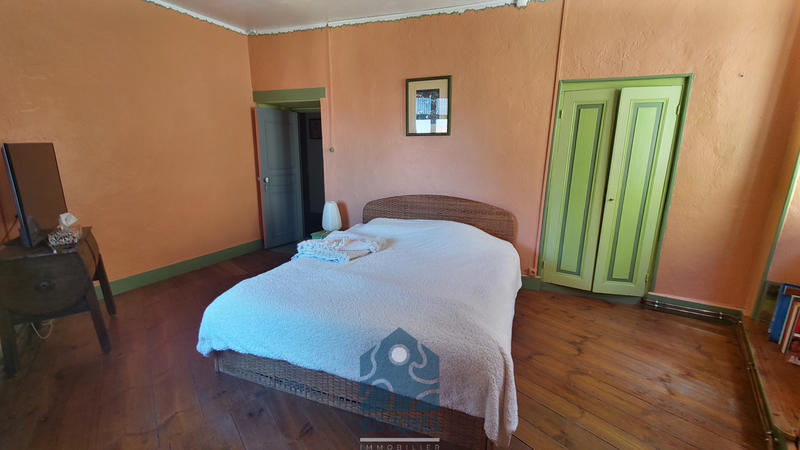 Maison - 300 m² - 7 pièces