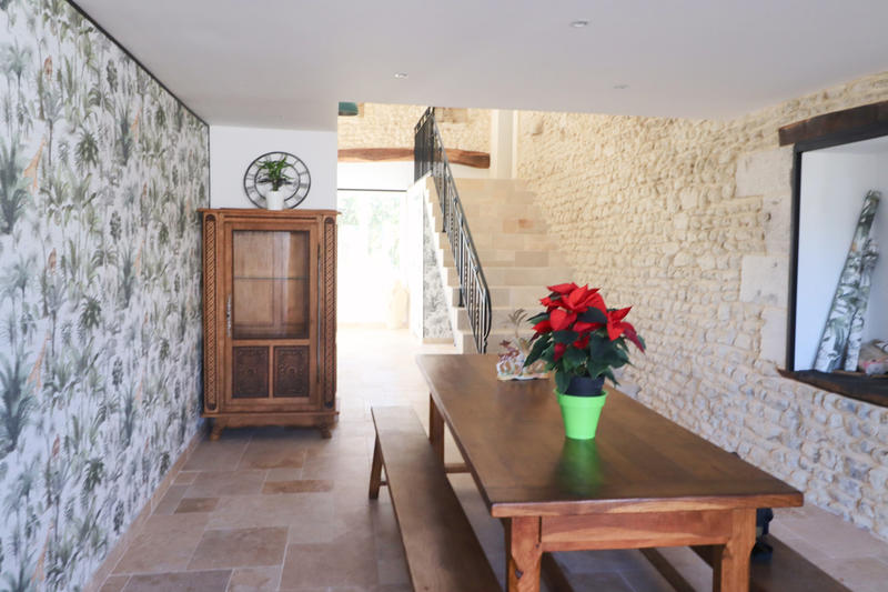 Maison - 247 m² - 10 pièces