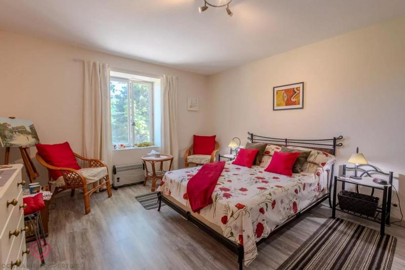 Propriété - 530 m² - 23 pièces