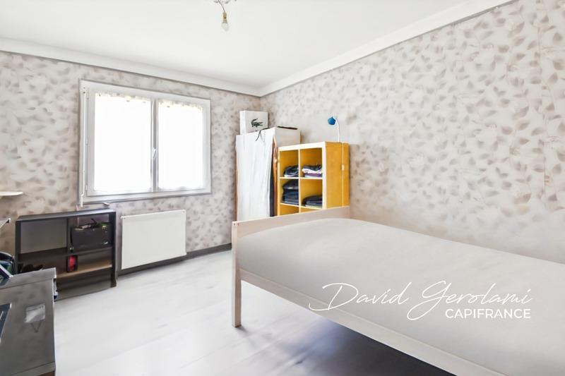 Appartement - 132 m² - 5 pièces