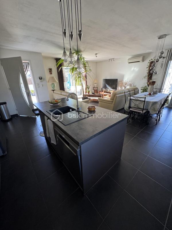 Villa - 95 m² - 4 pièces