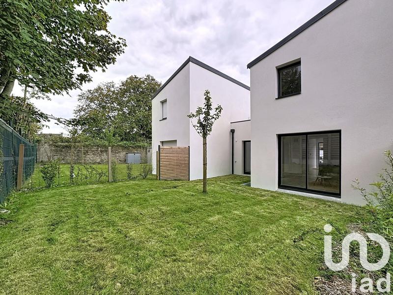 Maison - 85 m² - 4 pièces