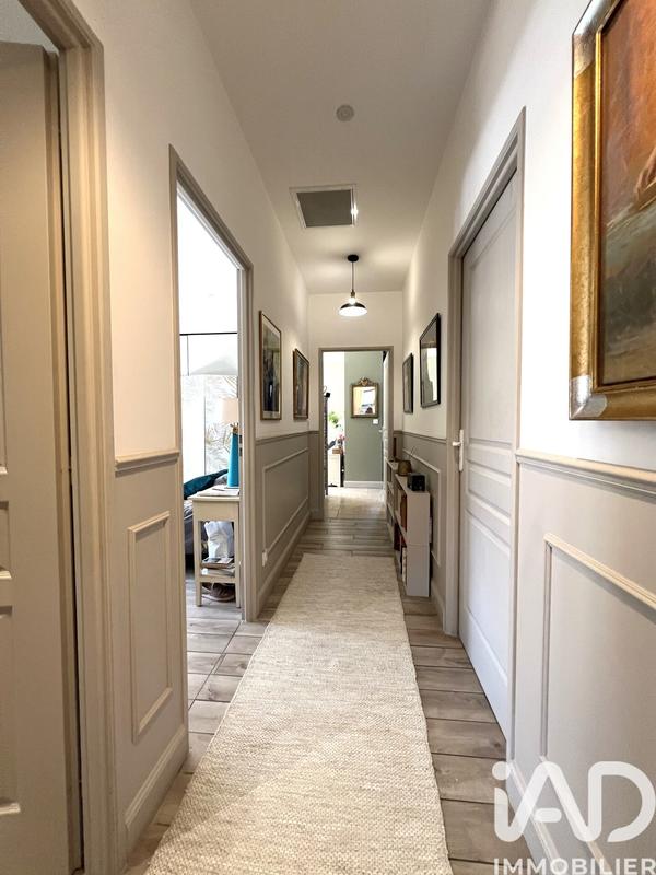 Maison - 198 m² - 5 pièces