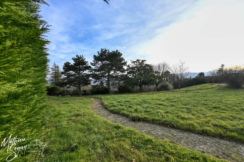 Terrain constructible - 477 m²