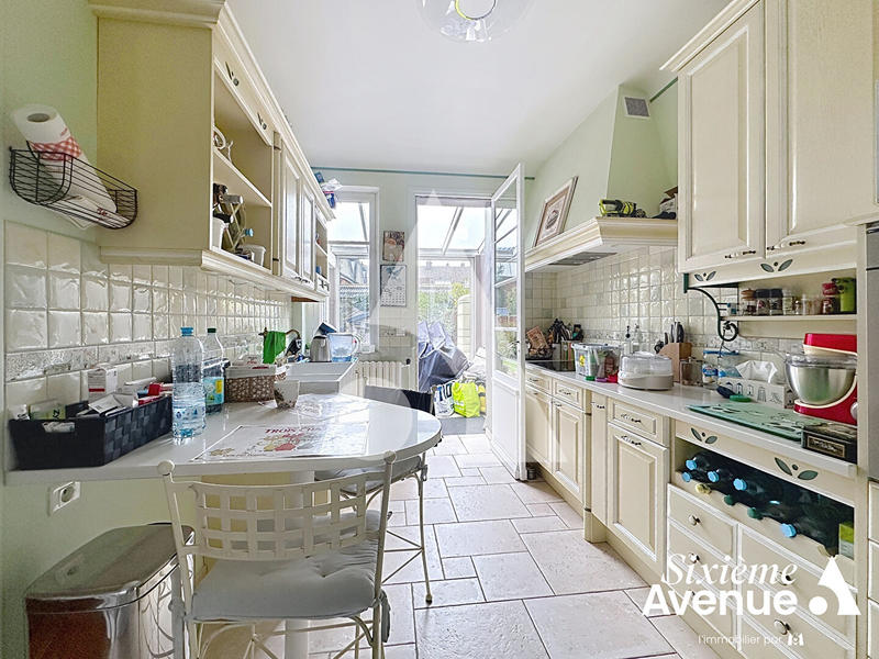 Maison - 133 m² - 6 pièces