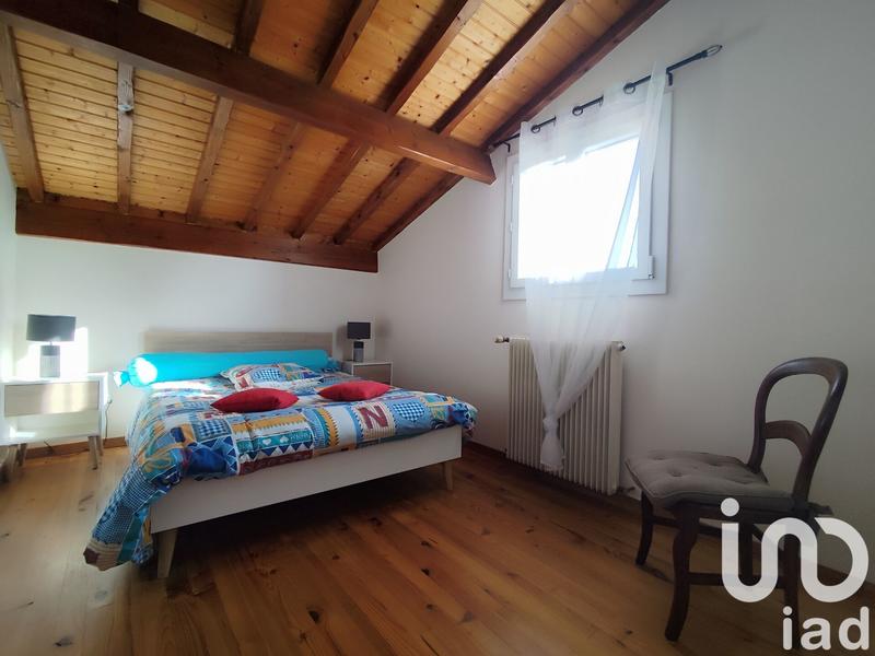 Maison - 195 m² - 8 pièces