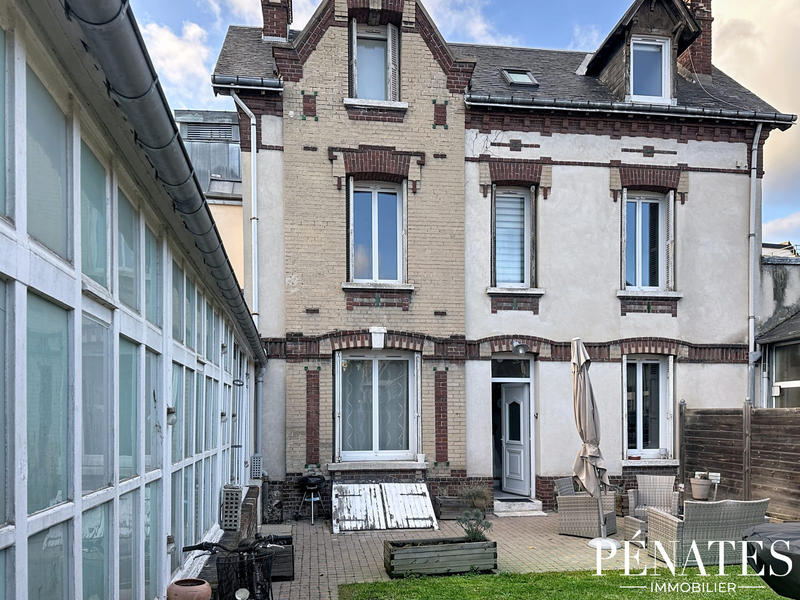 Maison ancienne - 117 m² - 6 pièces