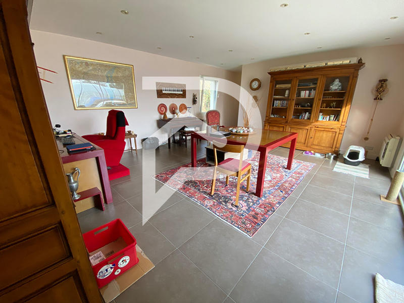 Maison - 282 m² - 7 pièces