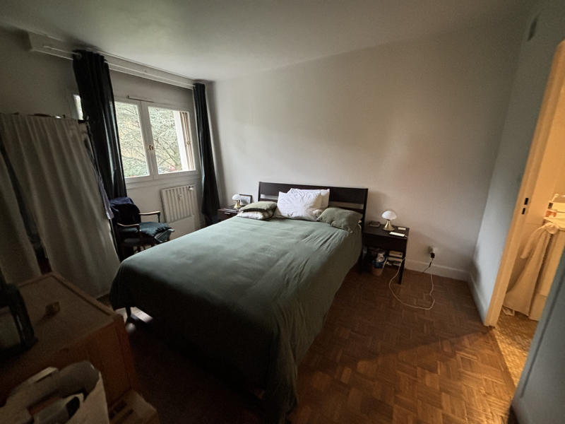 Appartement - 100 m² - 5 pièces