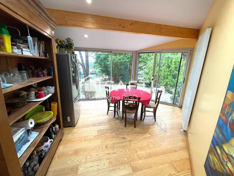 Maison - 175 m² - 7 pièces