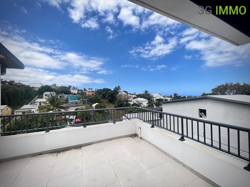 Maison - 101 m² - 8 pièces