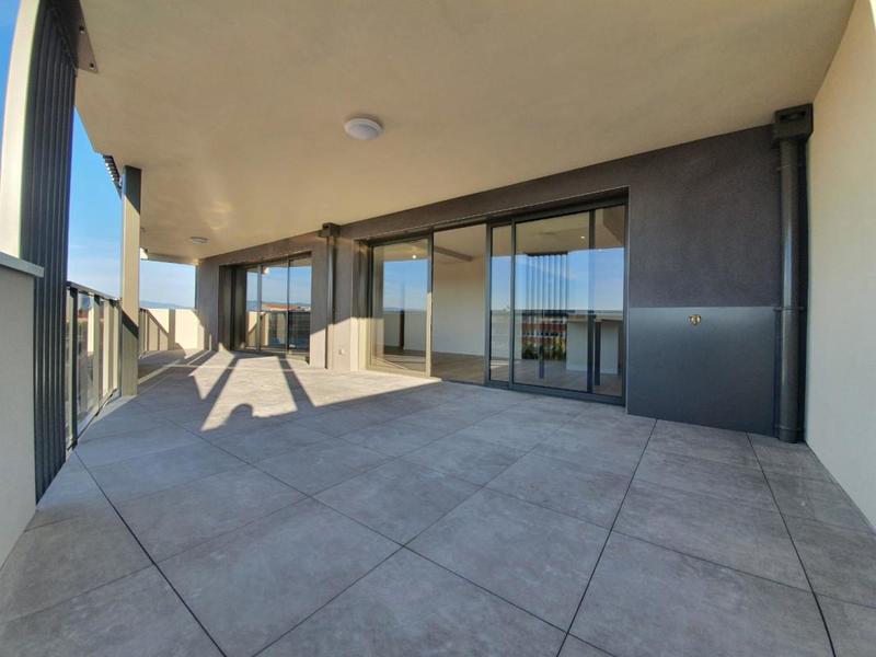 Appartement - 138 m² - 5 pièces