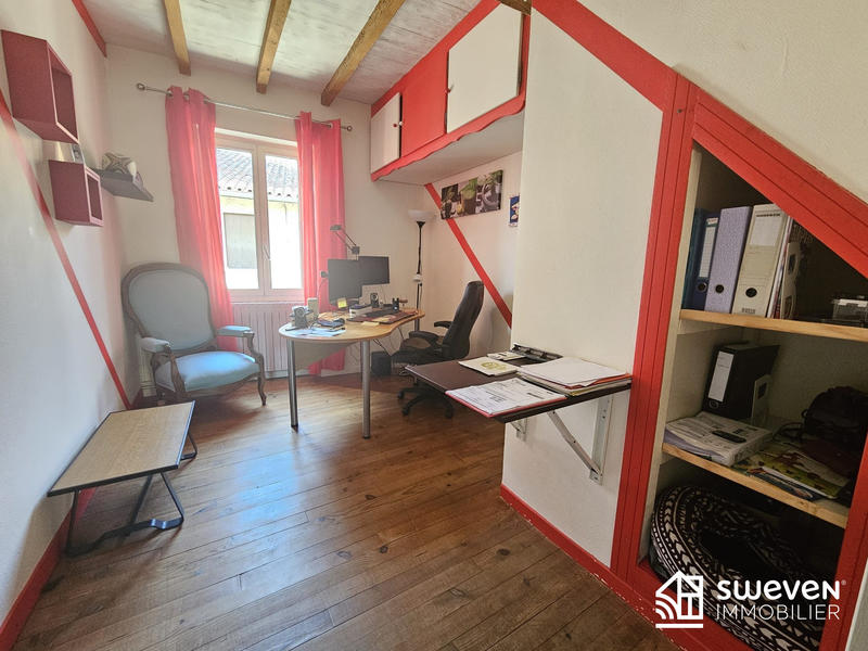 Maison - 90 m² - 4 pièces