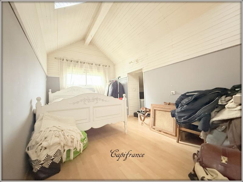 Maison - 95 m² - 5 pièces