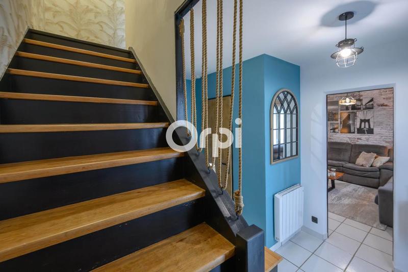 Maison - 84 m² - 3 pièces