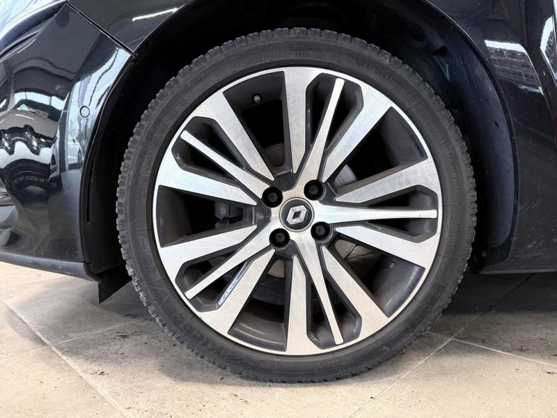 Renault Clio IV 1.2 Energy 120 - Bv Edc6 Initiale Paris Phase 2 / Garantie 12 Mois