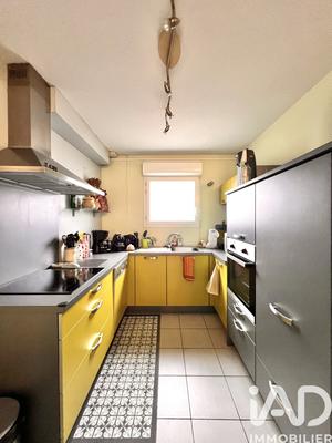 Maison - 83 m² - 4 pièces