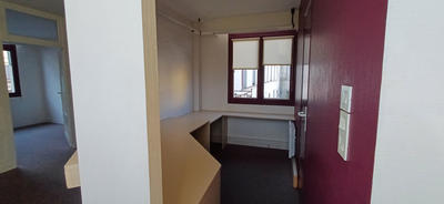 Bureau - 124 m²
