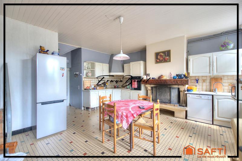 Maison - 290 m² - 9 pièces