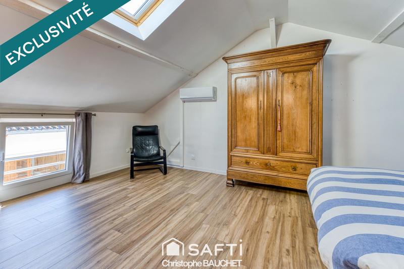 Maison - 252 m² - 5 pièces