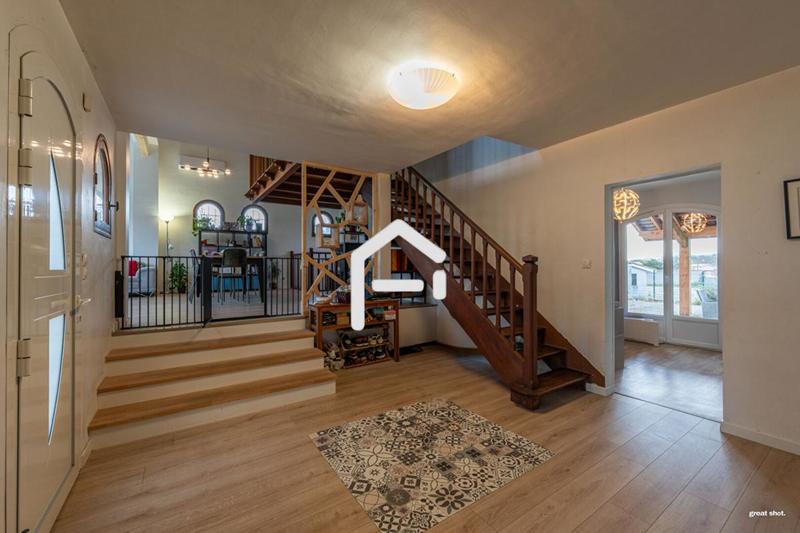 Maison - 149 m² - 5 pièces