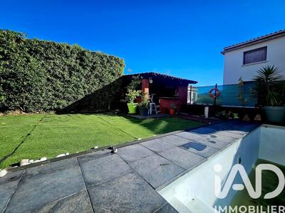 Maison - 181 m² - 7 pièces