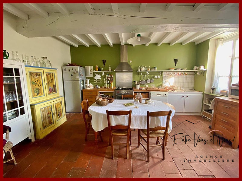 Maison ancienne - 282 m² - 6 pièces