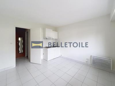 Studio - 18 m² - 1 pièce