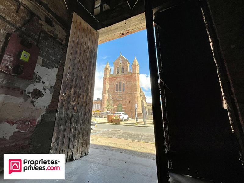 Maison - 265 m² - 3 pièces