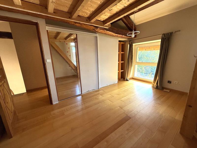Maison - 194 m² - 7 pièces
