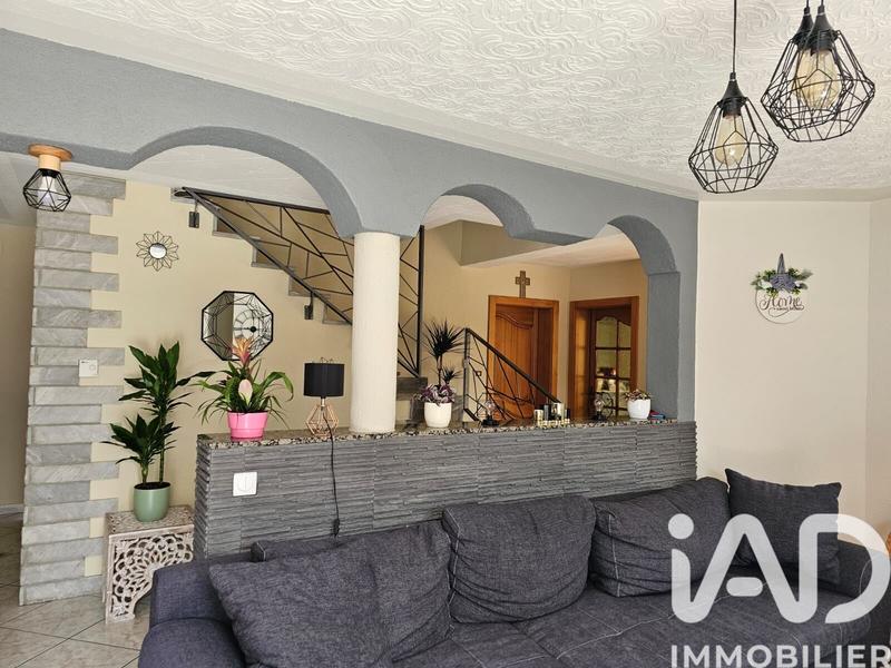 Maison - 148 m² - 5 pièces