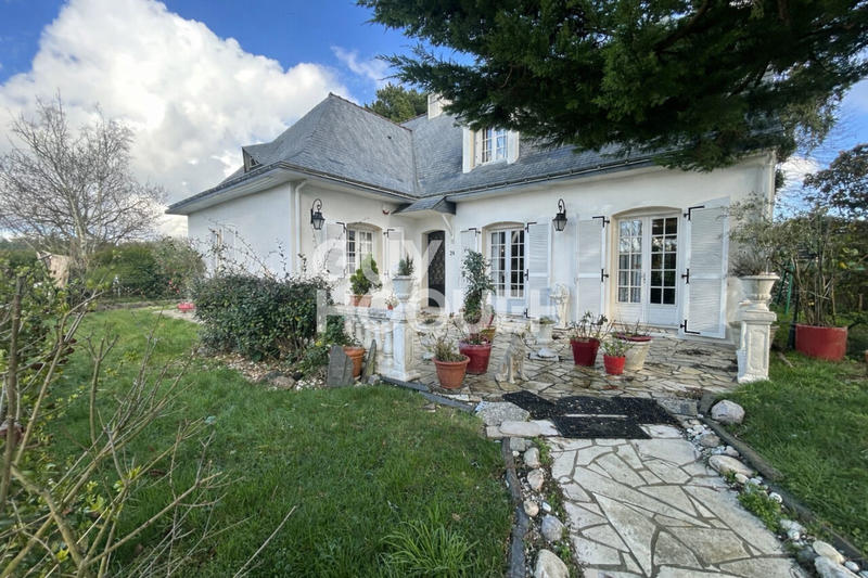 Maison - 150 m² - 7 pièces