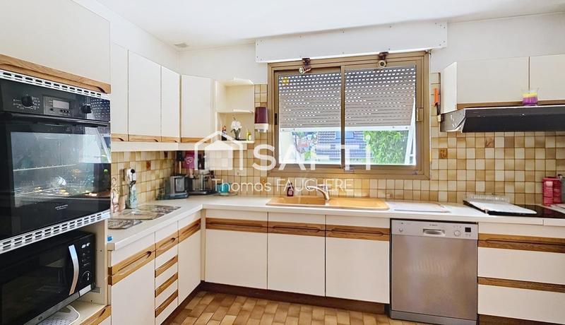 Maison - 120 m² - 5 pièces