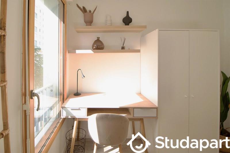 Chambre - 9 m² - 1 pièce