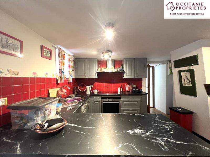 Propriété - 86 m² - 4 pièces